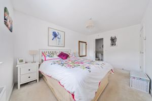 Bedroom To Ensuite- click for photo gallery
